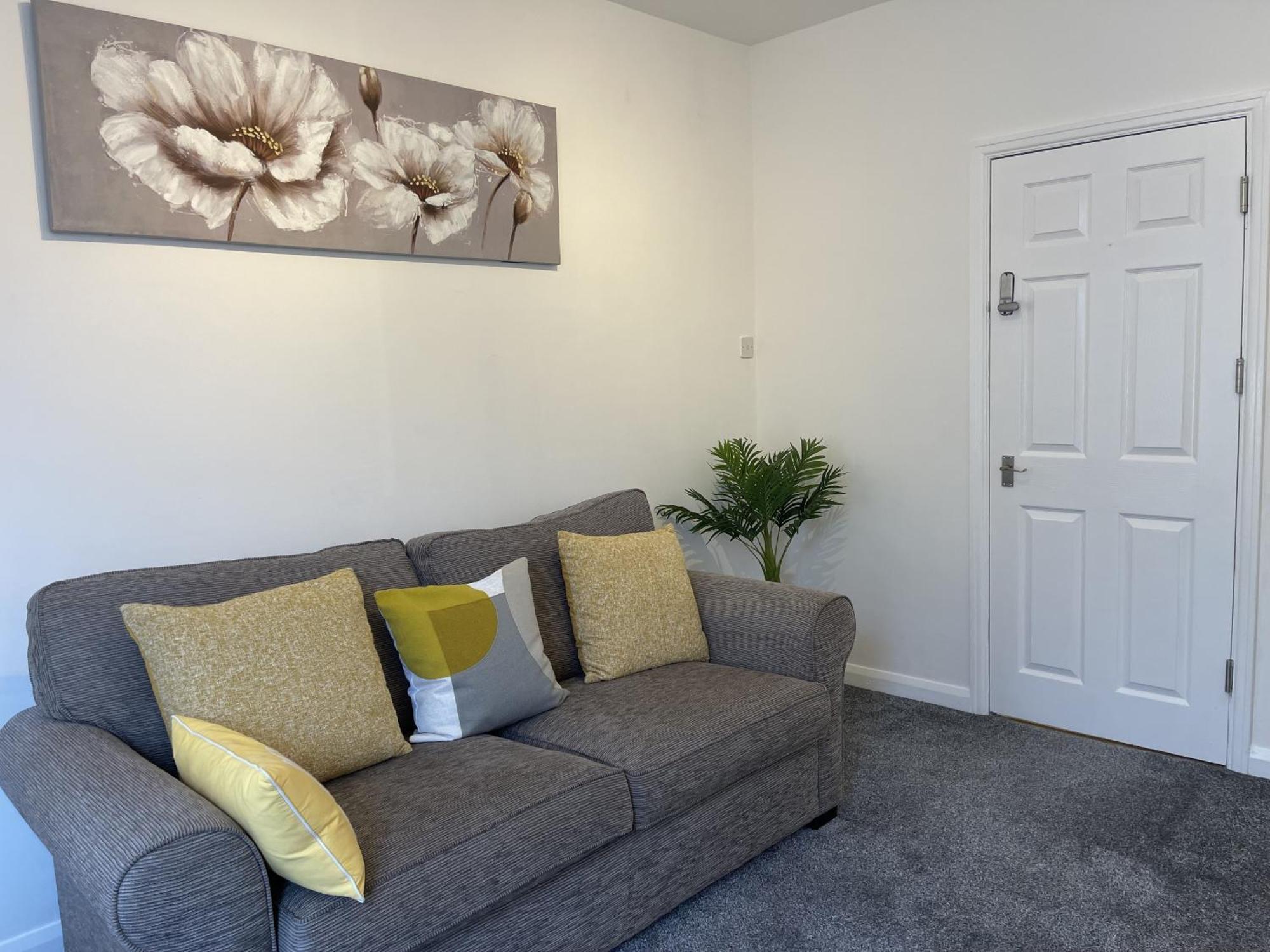 Robinhuts - 3 Bed Accommodation -Perfect For Contractors, Families & Students Kingston upon Hull Exterior foto